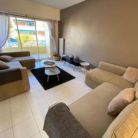 Superbe T2 4 Etoiles Climatise Faviere Refait A Neuf Apartment Bormes-les-Mimosas Bagian luar foto